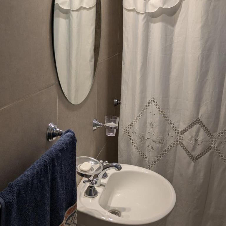 Depto 2 ambientes Zona Aldrey - Apartamento de 1 dormitorio - 12