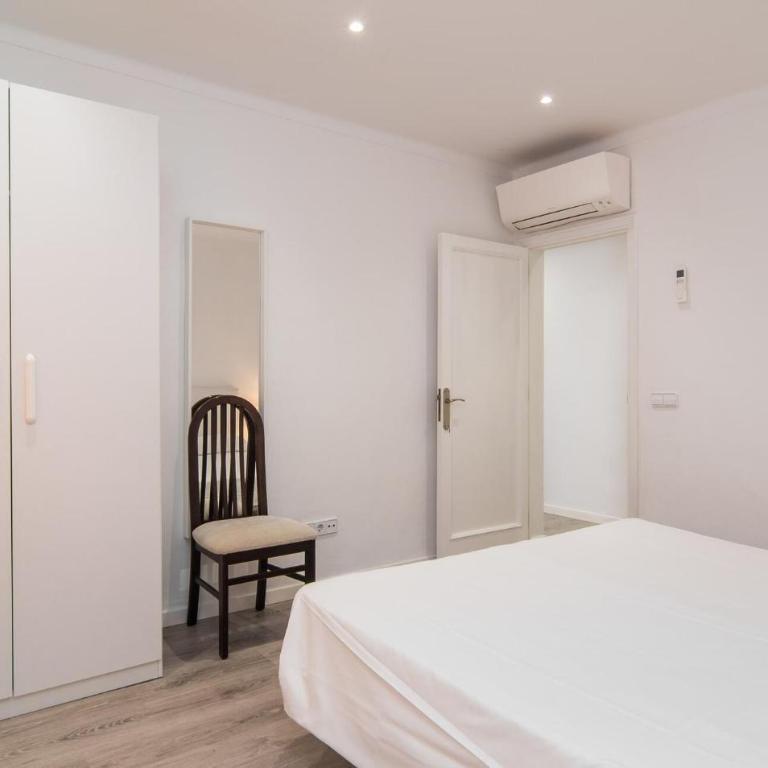 Anglesos - Four-Bedroom Vacation Home - 13