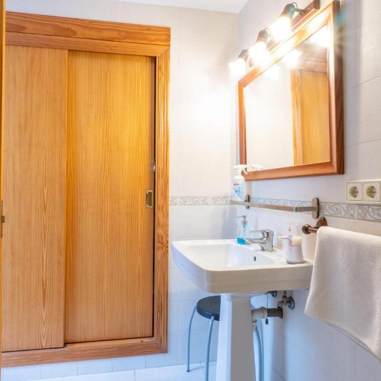 Atico Roger De Flor - Apartamento de 3 dormitorios - 28
