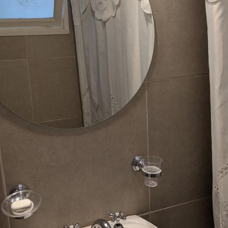 Depto 2 ambientes Zona Aldrey - Apartamento de 1 dormitorio - 11
