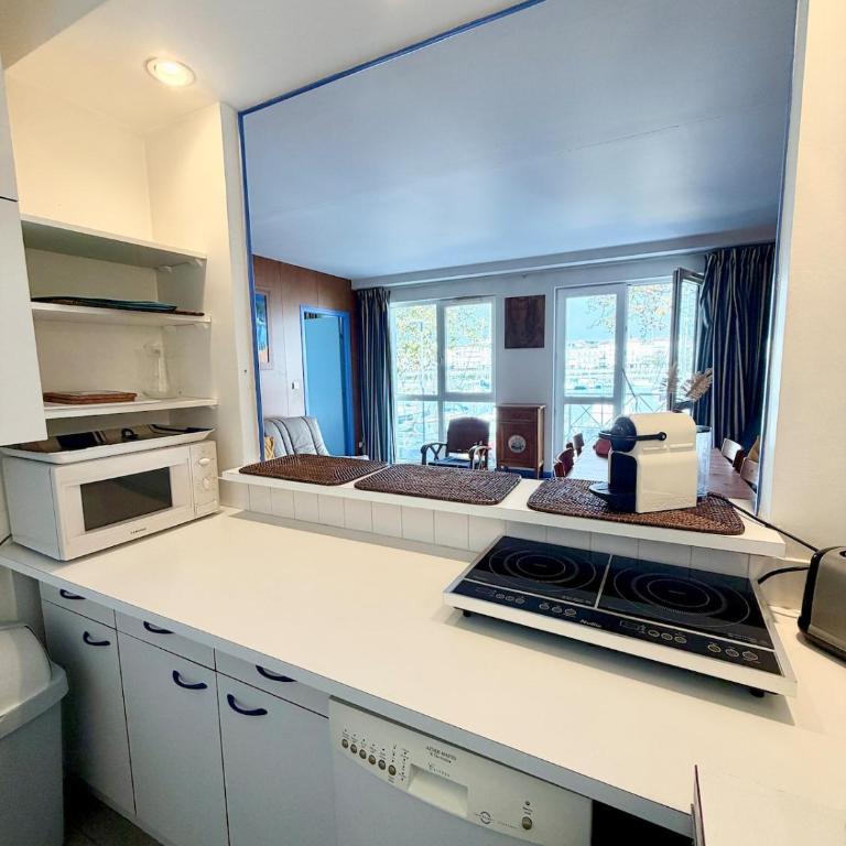 Vue sur port de la Rochelle et place de Parking - Apartment mit 1 Schlafzimmer - 6