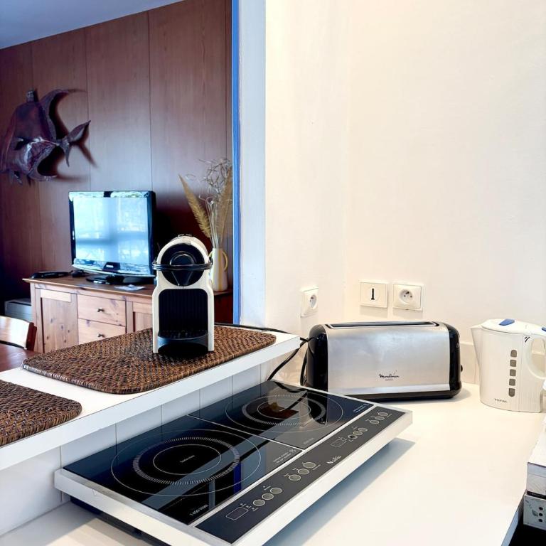 Vue sur port de la Rochelle et place de Parking - Apartment mit 1 Schlafzimmer - 9