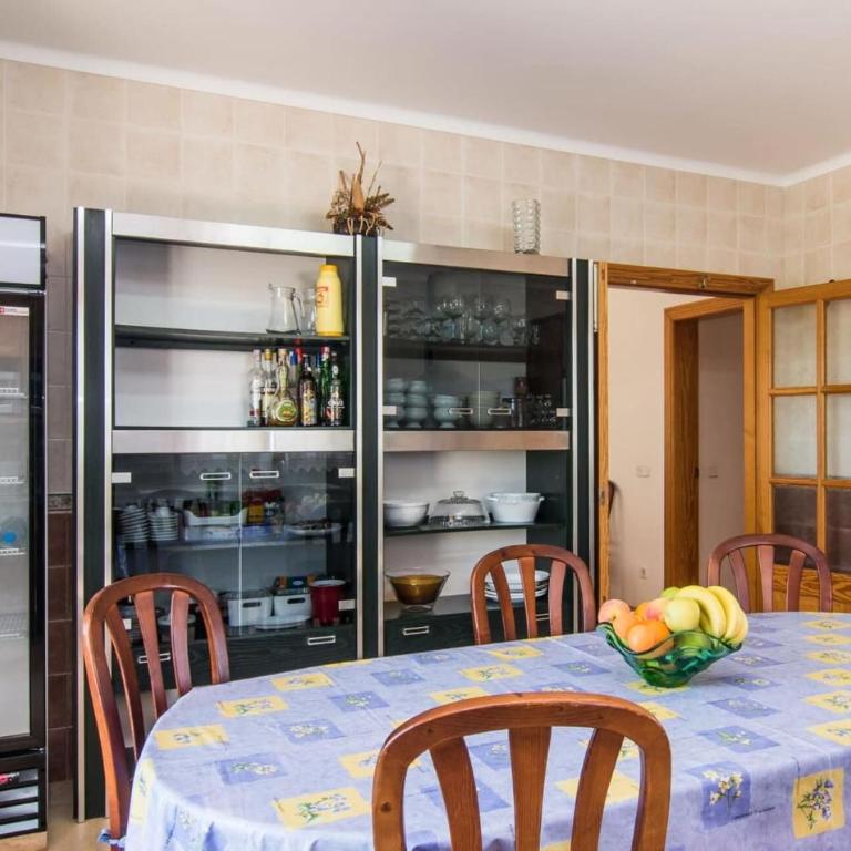 Can Picafort - Six-Bedroom Holiday Home - 7