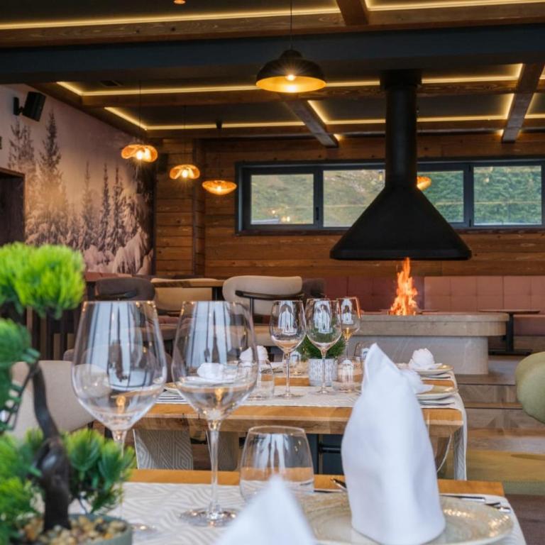 Horizont Aparthotel Jahorina - Apartman sa 3 Spavaće Sobe i Pogledom - 4
