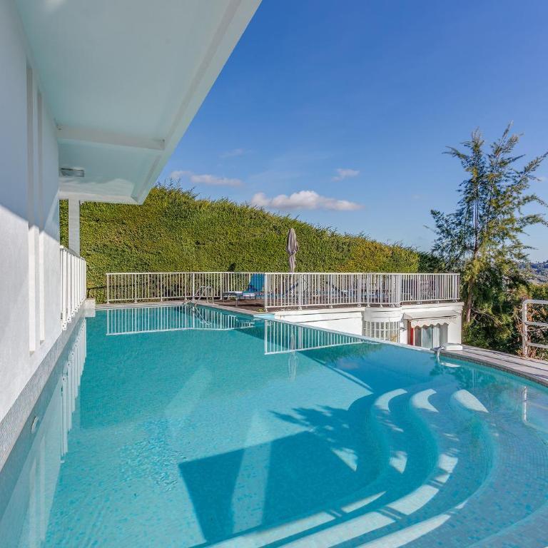 VILLA LOUPA VI4489 by Riviera Holiday Homes - Villa with Private Pool - 1