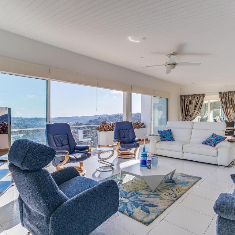 VILLA LOUPA VI4489 by Riviera Holiday Homes - Villa with Private Pool - 5