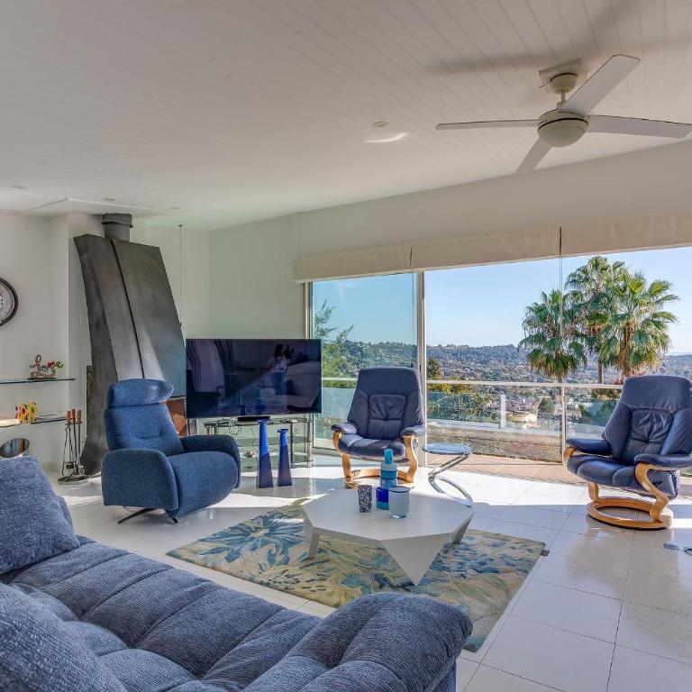 VILLA LOUPA VI4489 by Riviera Holiday Homes - Villa with Private Pool - 6