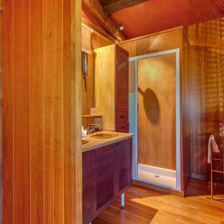 VILLA LOUPA VI4489 by Riviera Holiday Homes - Villa with Private Pool - 26