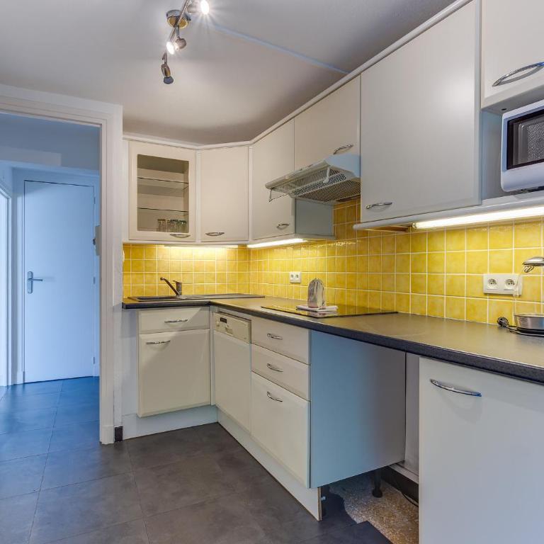 VILLA LOUPA VI4489 by Riviera Holiday Homes - Villa with Private Pool - 29
