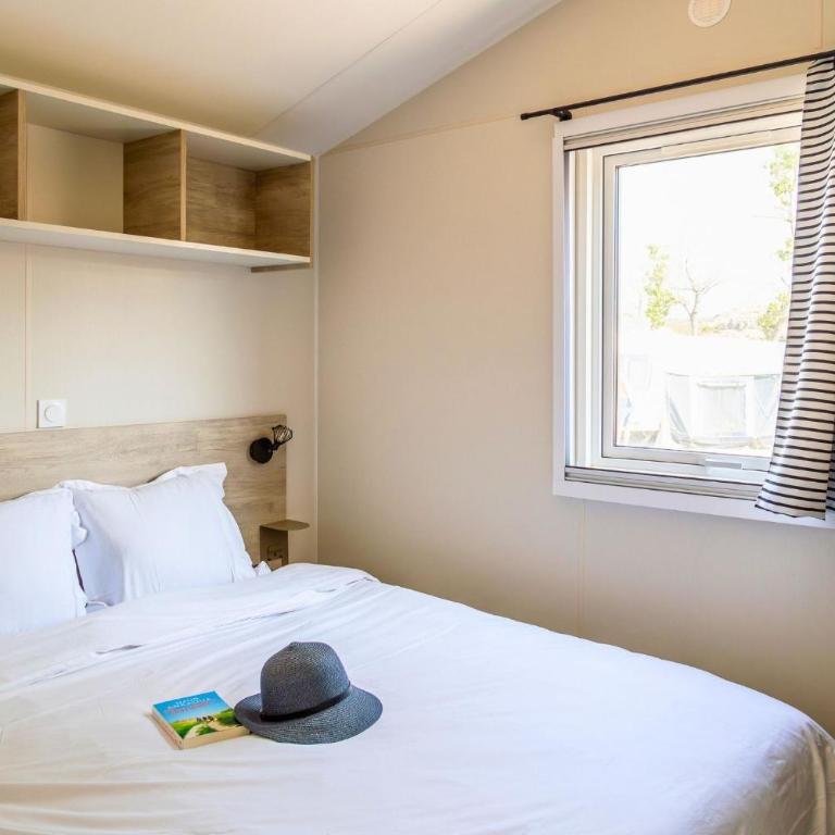 Camping les Tamaris *** - Grand Mobile Home 4 Places Premium Colline - 5