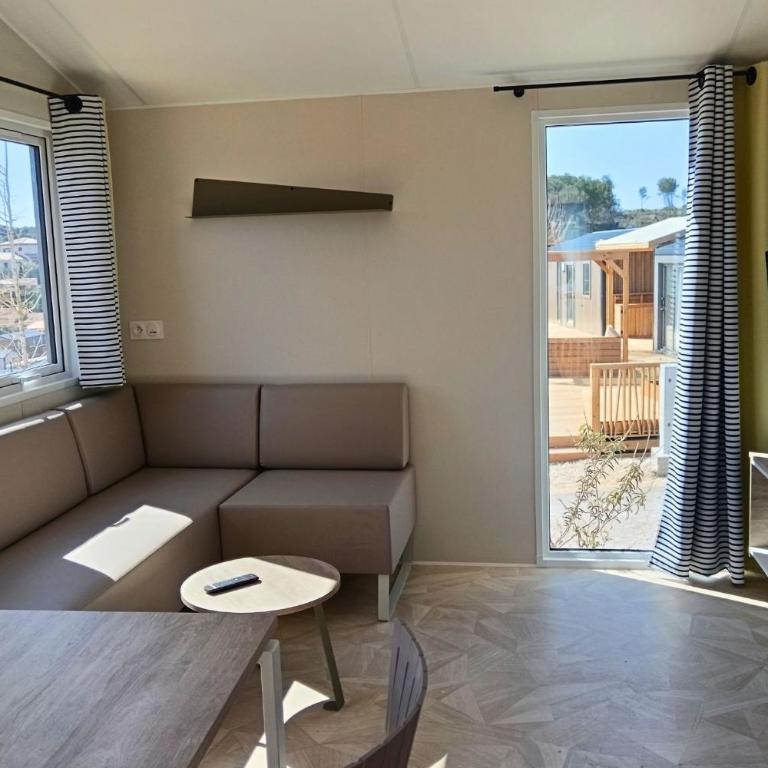 Camping les Tamaris *** - Grand Mobile Home 4 Places Premium Colline - 4
