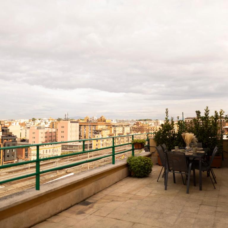 Porto Fluviale Penthouse - Rome Collection - Two-Bedroom Apartment - 69