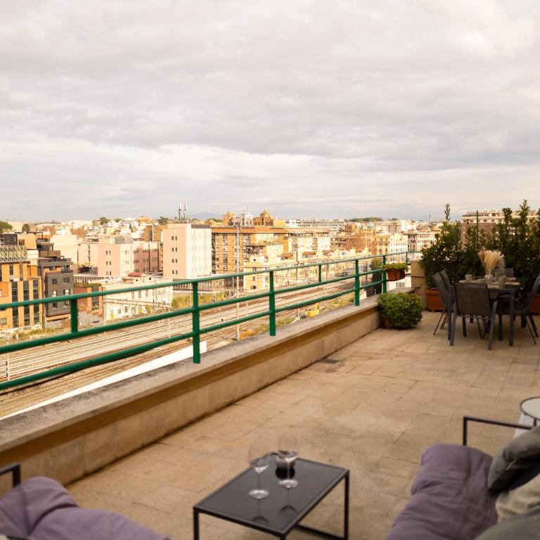 Porto Fluviale Penthouse - Rome Collection - Two-Bedroom Apartment - 53