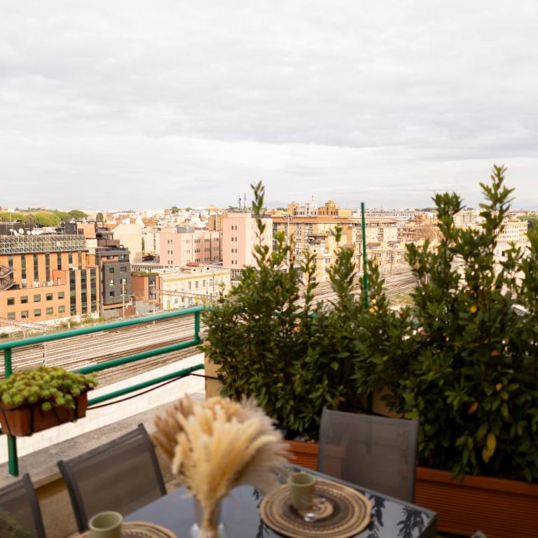 Porto Fluviale Penthouse - Rome Collection - Two-Bedroom Apartment - 68