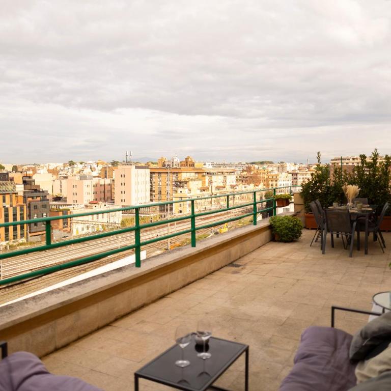 Porto Fluviale Penthouse - Rome Collection - Two-Bedroom Apartment - 97