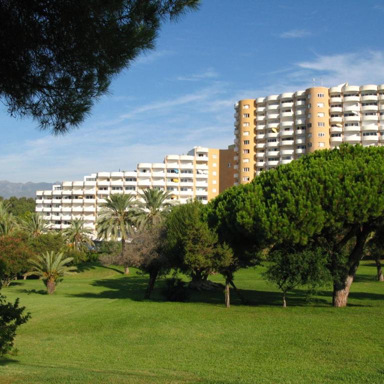 Bright Studio Pool Walk to Beach - Playa Real - Pass the Keys - Apartamento Estudio - 24