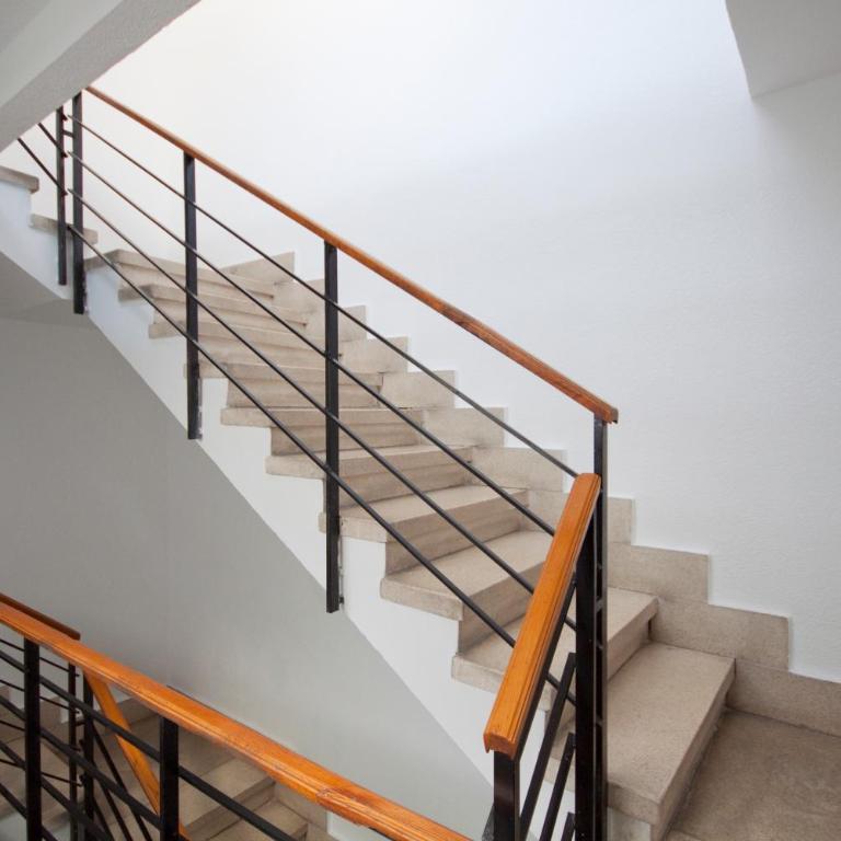Refugio soleado sobre los tejados de Chueca - One-Bedroom Apartment with Balcony - 3