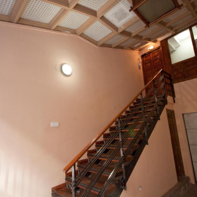 Refugio soleado sobre los tejados de Chueca - One-Bedroom Apartment with Balcony - 2