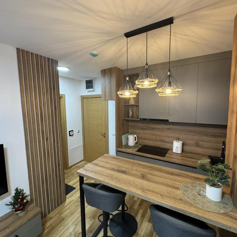 Apartment A1 1 Aparthotel Vucko Private host - Apartment - 4
