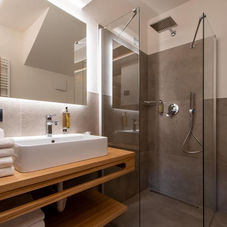 Chalet Layla by Original Galli - Two Bedroom Apartment - Basement - 4