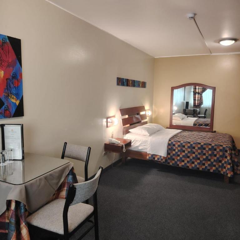 Los Mirtos suite & Hotel - Habitación Doble - 7