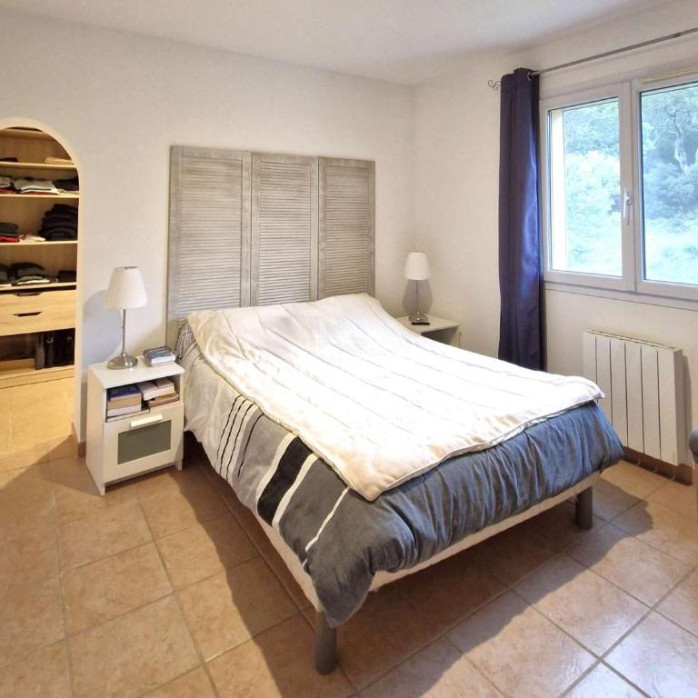 Villa ALMA pour 6 personnes avec piscine, à deux pas du Golf de Valcros, à La Londe-Les-Maures - Maison de Vacances 3 Chambres - 9