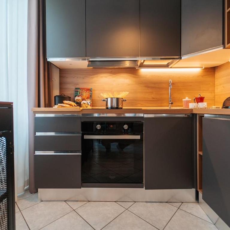 Apartment in the center of Cernobbio with parking - Appartamento con 1 Camera da Letto - 4