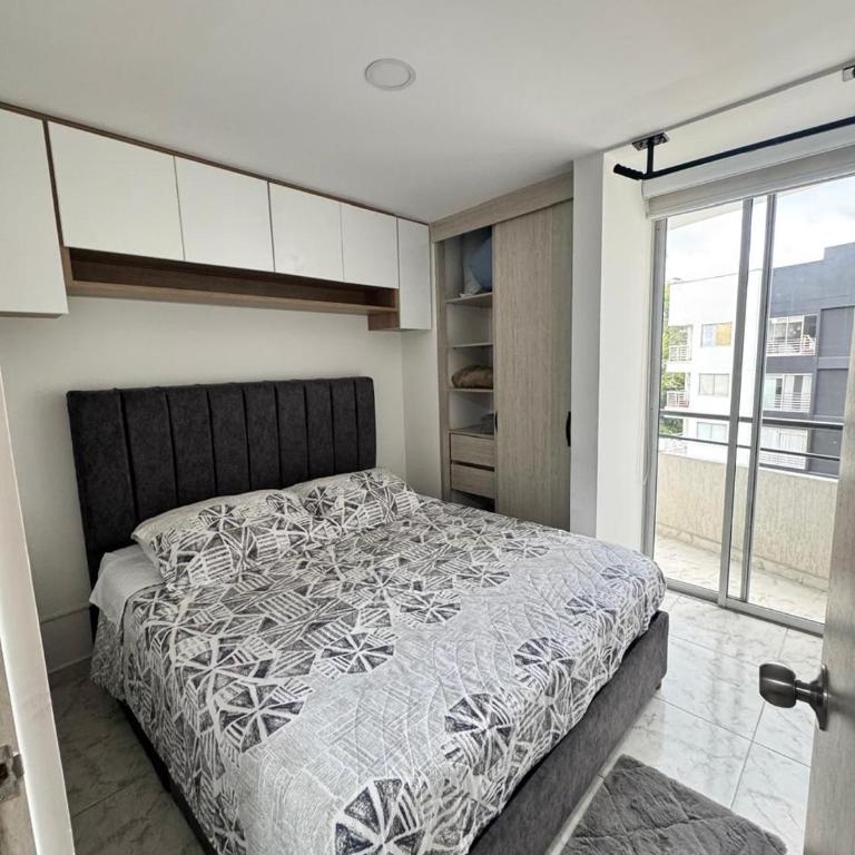 Moderno estudio en Armenia con wifi, la mejor ubicación - Apartamento de 1 dormitorio - 12