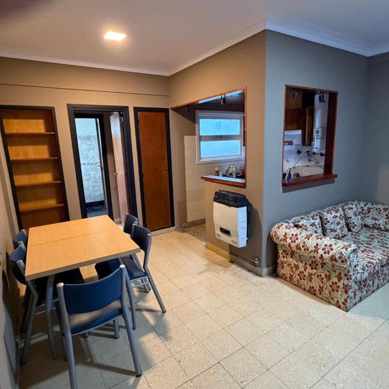 Depto miramar cerca de la playa y el centro - Apartamento de 1 dormitorio - 1