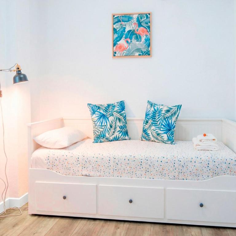 Triana Riverside & Home Cinema - Apartment - 5