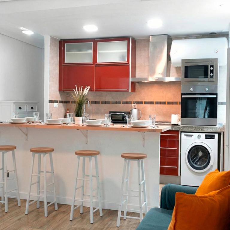 Triana Riverside & Home Cinema - Apartment - 8