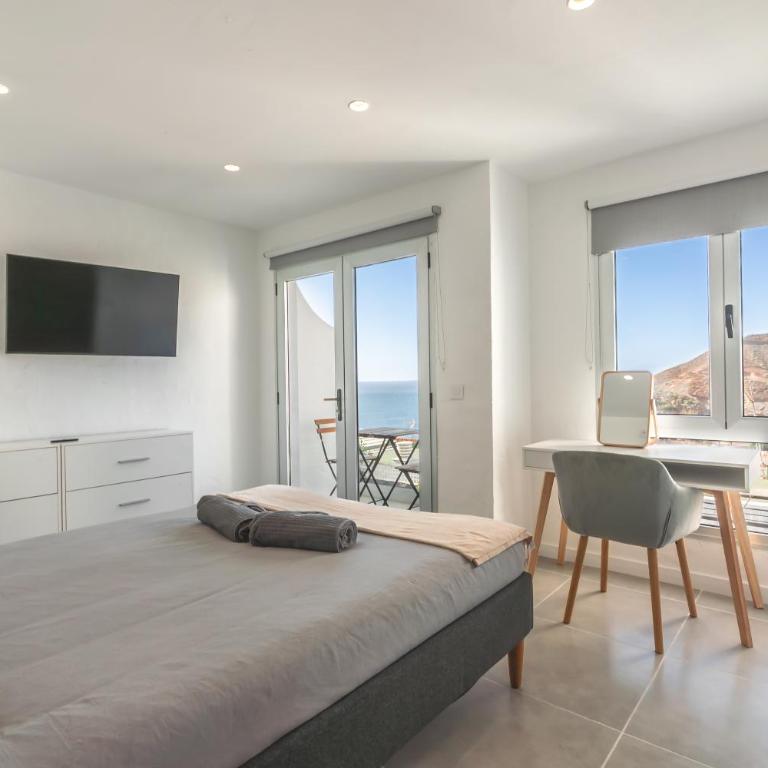 Modern house with sea views, pool and a chillout terrace - Casa de 2 dormitorios - 17