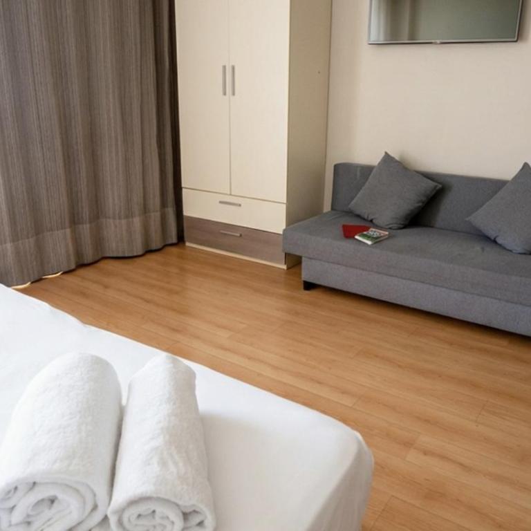 Vértice Roomspace - Camera Familiare (2 Adulti + 2 Bambini) - 19