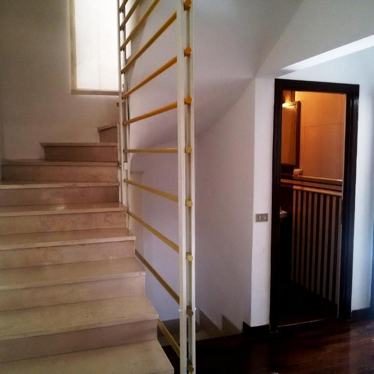 Guests Suite Apartment in Residence Villa nel Verde a Roma Aeroporto Ciampino - Villa - 9