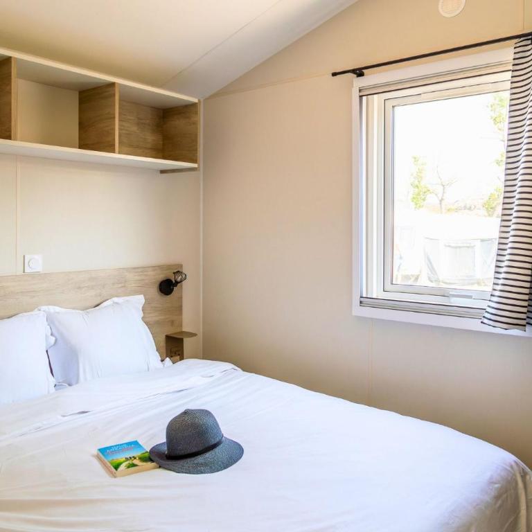 Camping les Tamaris *** - Mobile Home Premium - 4 Personnes - 2