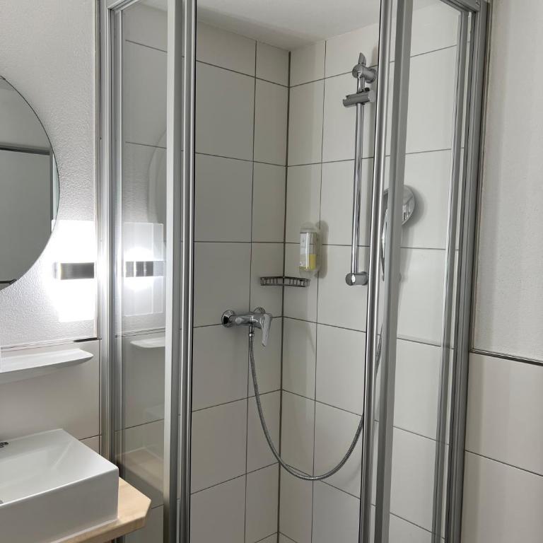 Gasthof Löwen - Doppelzimmer mit Balkon - 3