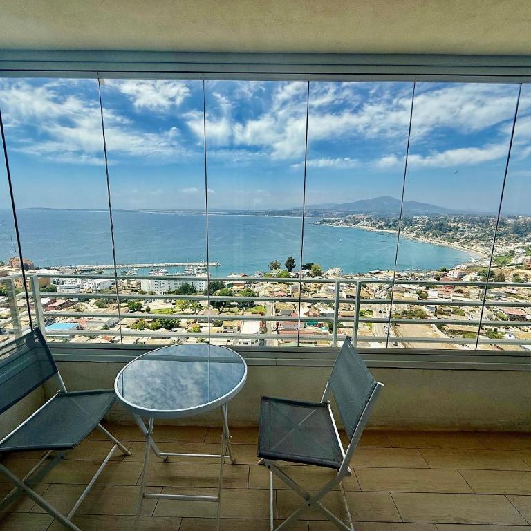 Spacious and Extraordinary Sea View - Apartment - 28