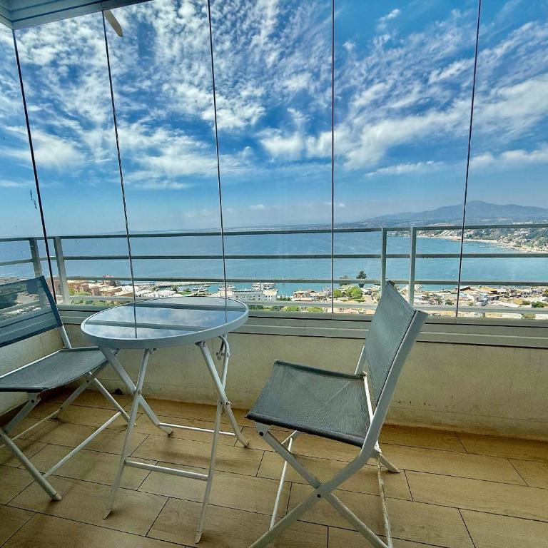 Spacious and Extraordinary Sea View - Apartment - 30