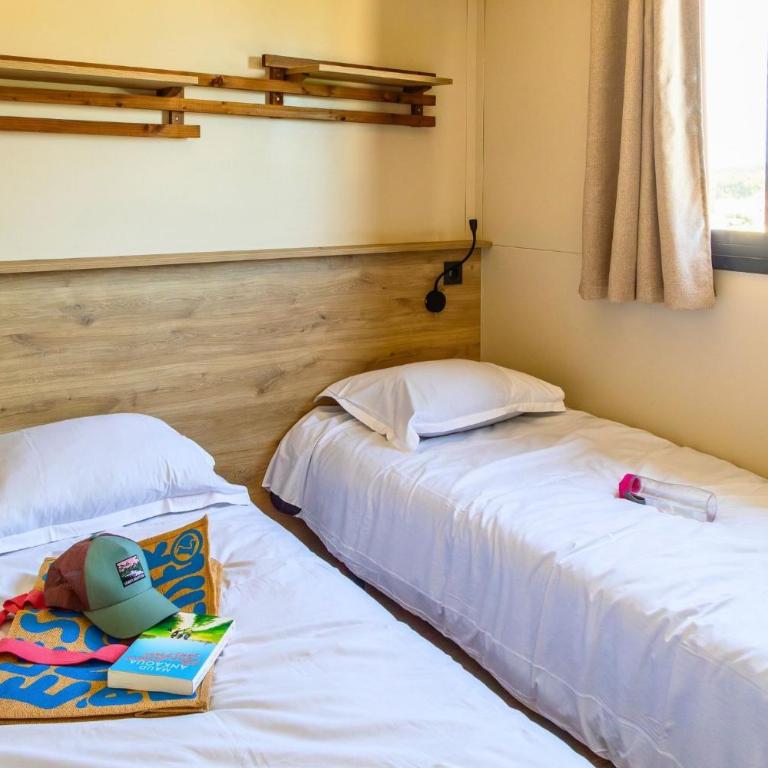 Camping les Tamaris *** - Chalet 6 Places Premium Colline - 5