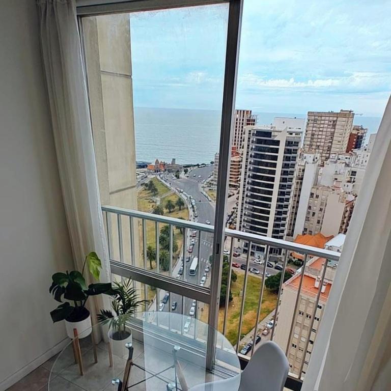 Monoambiente Edificio Havanna, luminoso, vista al mar, piso 23 - Apartamento de 1 dormitorio - 11