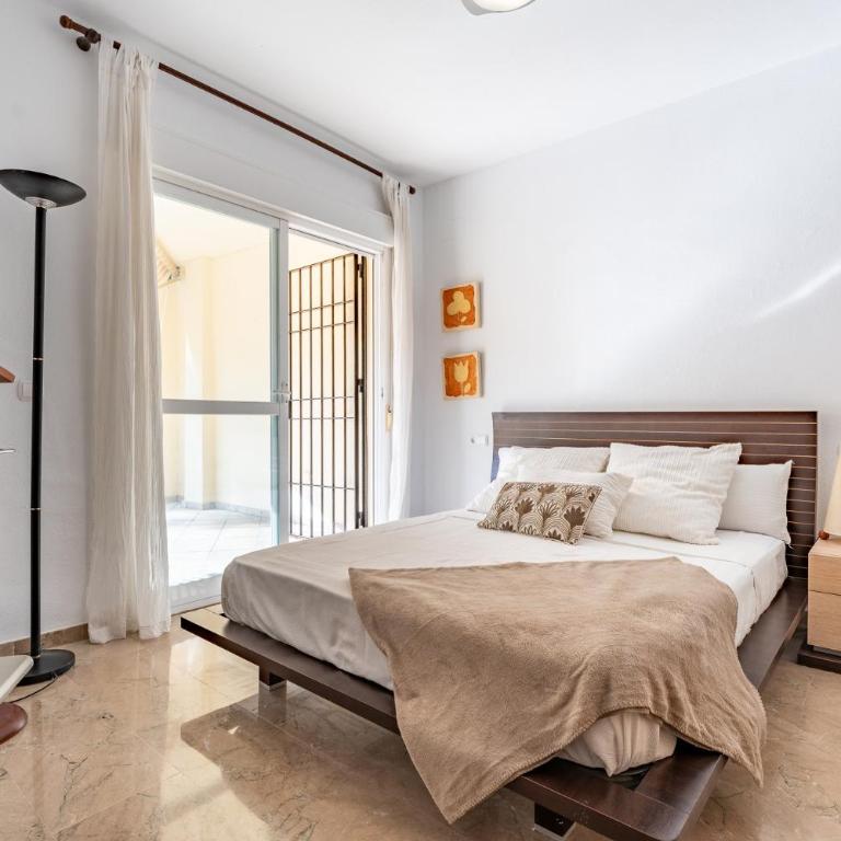 MalagaSuite Playamar Terrace & Pool - Apartamento de 2 dormitorios con terraza - 6