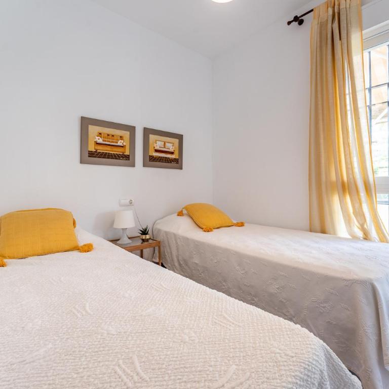 MalagaSuite Playamar Terrace & Pool - Apartamento de 2 dormitorios con terraza - 16