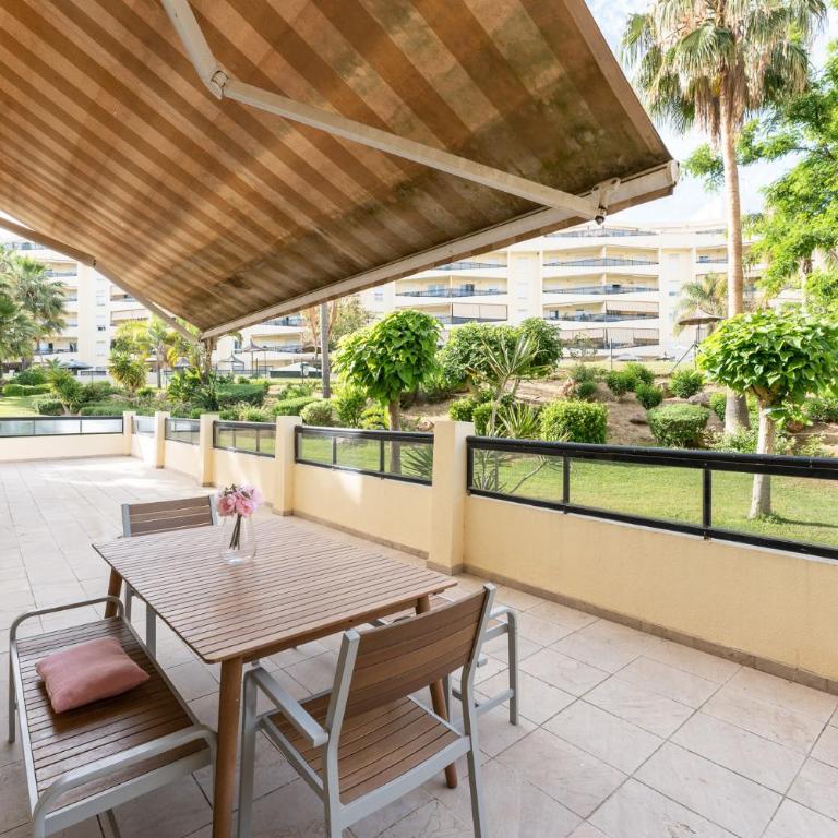 MalagaSuite Playamar Terrace & Pool - Apartamento de 2 dormitorios con terraza - 2