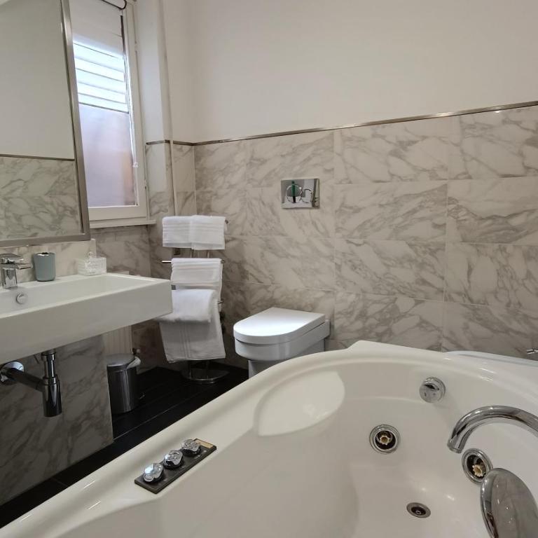 Guests Suite Apartment in Residence Villa nel Verde a Roma Aeroporto Ciampino - Villa - 28