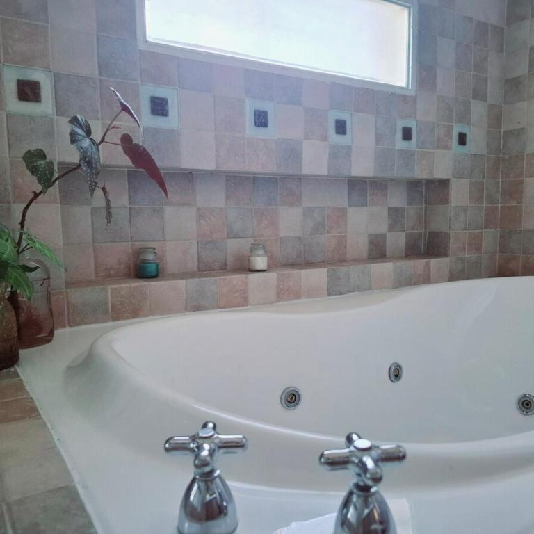 Monoambiente luminoso con Jacuzzi Relax y estilo - Apartamento de 1 dormitorio - 6