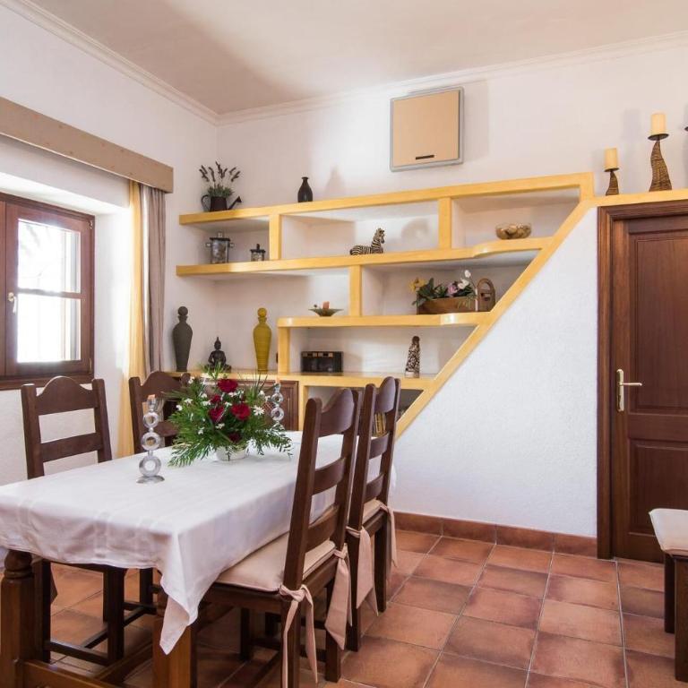 Es Voltor Negre - Casa Vacacional de 3 dormitorios - 2