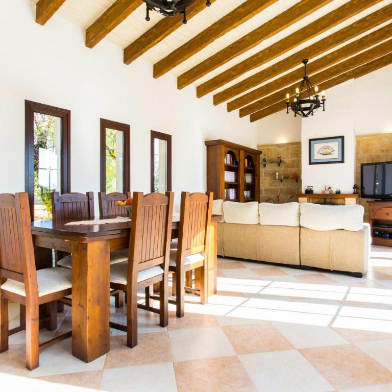 Ses Comunes - Four-Bedroom Vacation Home - 1