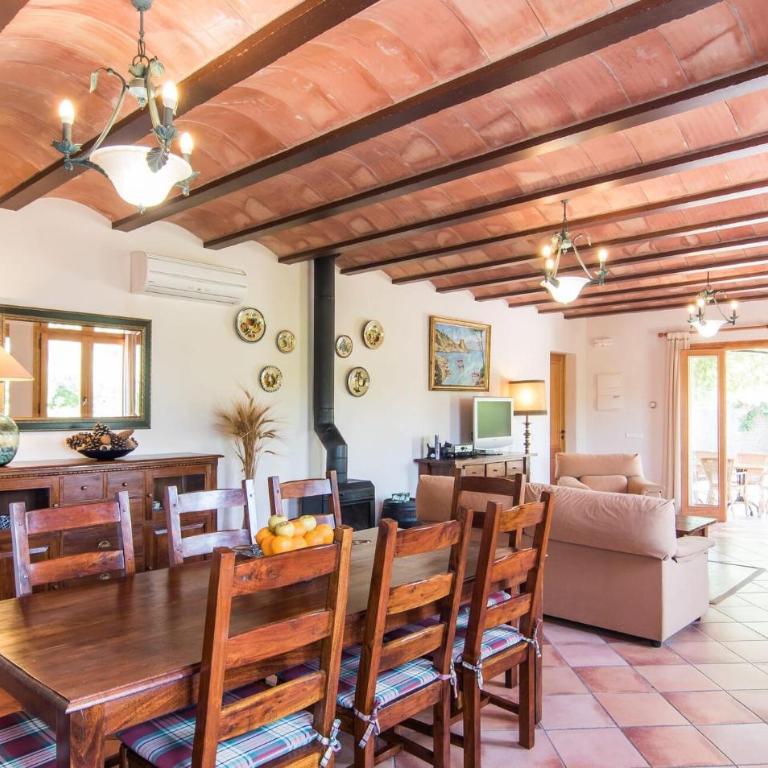 Can Polito - Three-Bedroom Vacation Home - 4