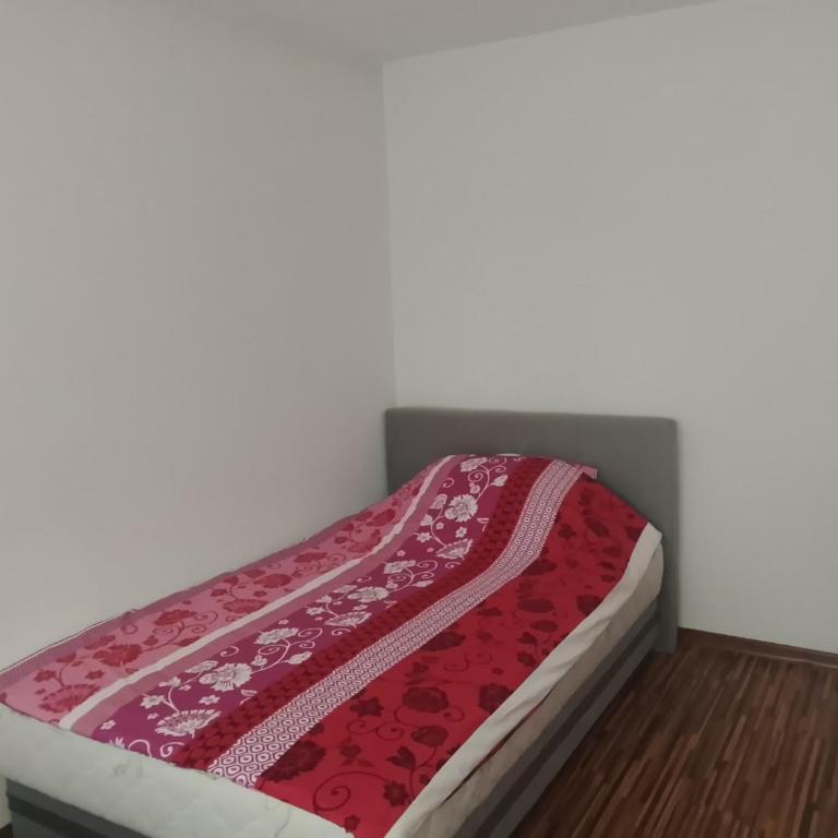 Apartman Leki - Apartman sa 3 Spavaće Sobe - 8