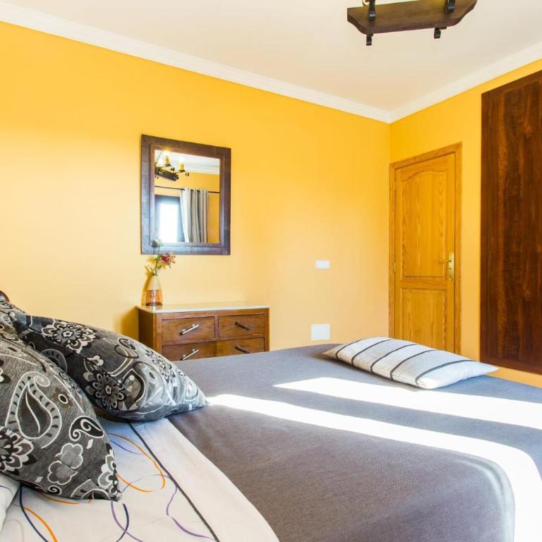 Ses Comunes - Four-Bedroom Vacation Home - 14